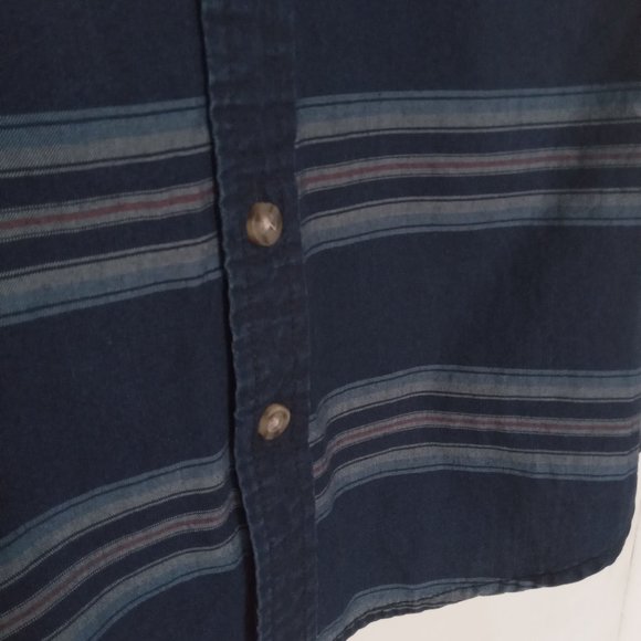 5/$25✨️Triple Five Soul Button Down Shirt - Picture 4 of 4